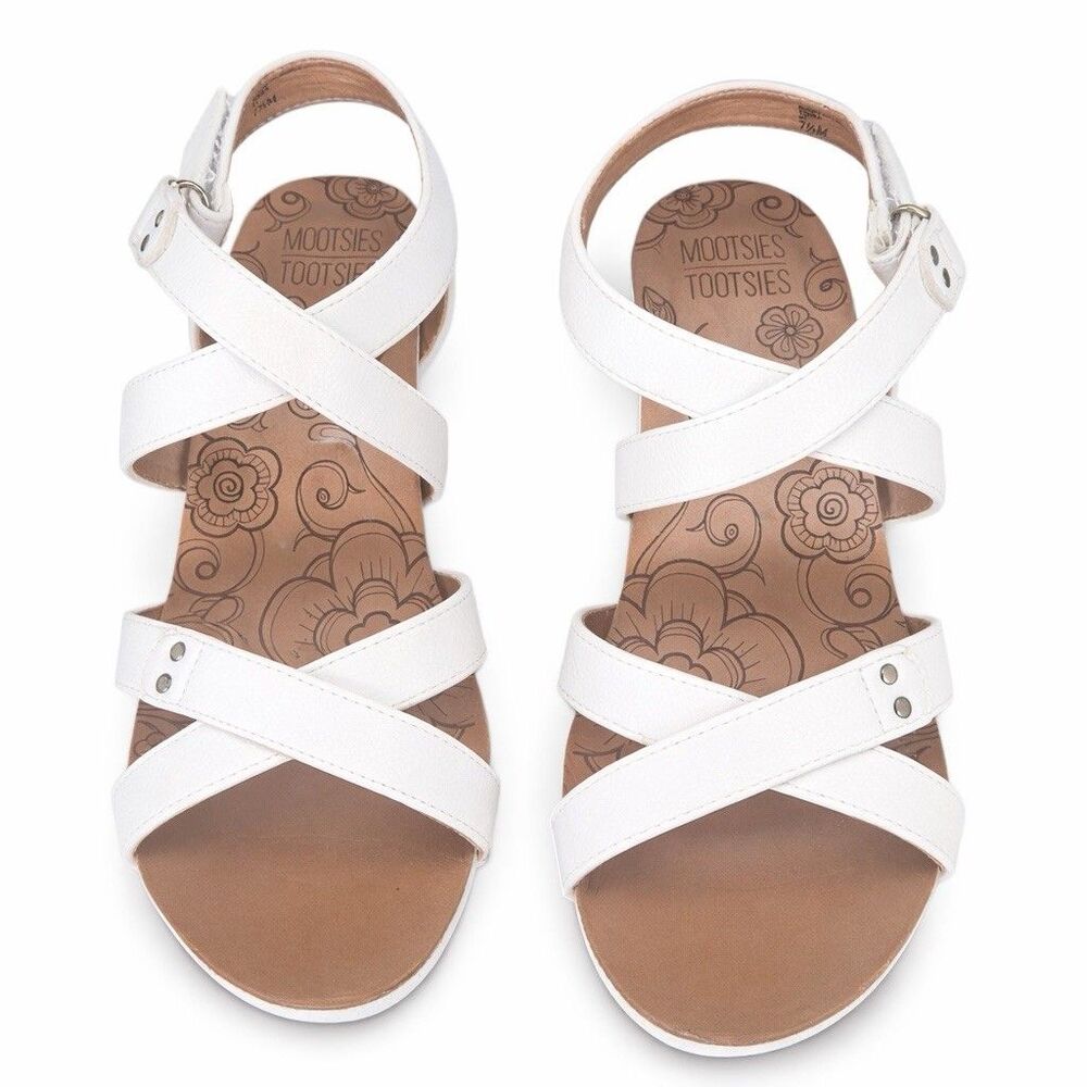 Mootsies Tootsies Tisha White Sandals Women Wedge Heel 3 " Size 7.5M STraps